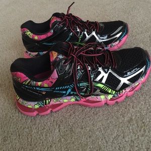Asics Gel Kayano 21 running shoes
