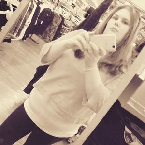 Meet your Posher, Mandy