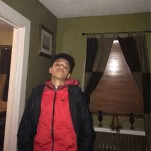 Meet your Posher, Eyad