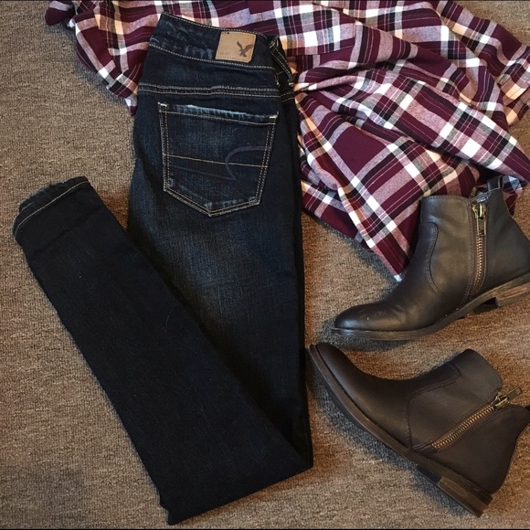 American Eagle skinny jeans