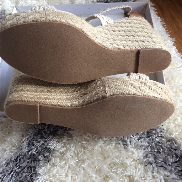 NWT Steve Madden Wedges - Picture 4 of 4