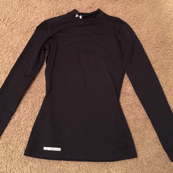 Thermal under armor black long sleeve