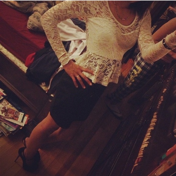 Dress - Picture 2 of 3