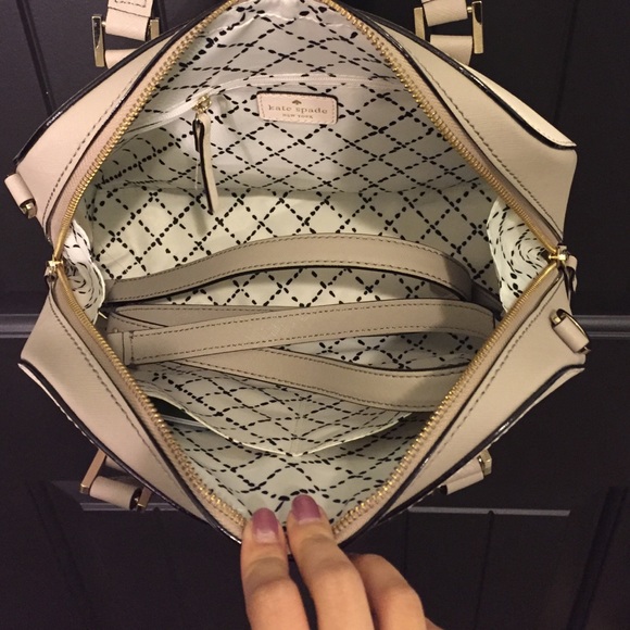 🚫🚫SOLD 🚫🚫Brand new ...Kate spade handbag!!! - Picture 2 of 4