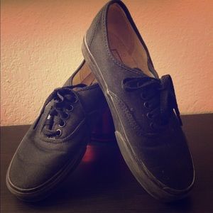 Black Vans