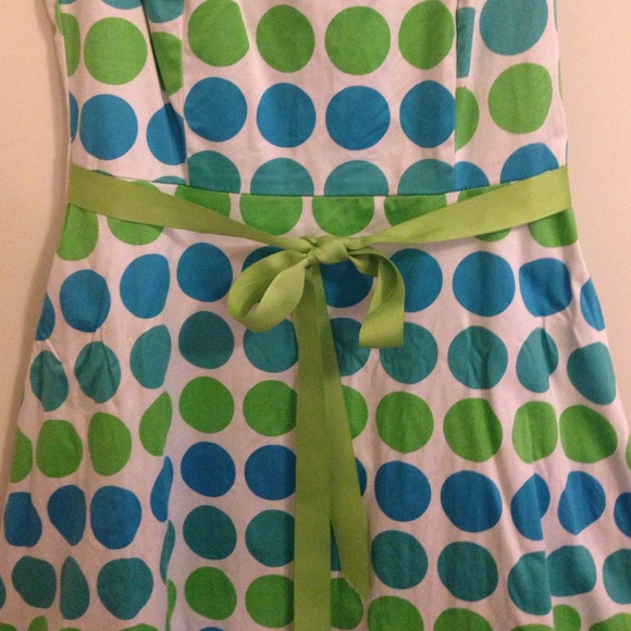 Dress - Picture 2 of 3