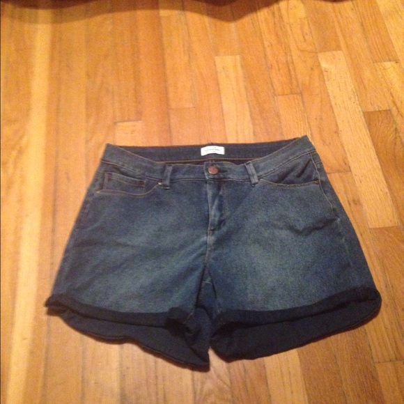 Jessica Simpson shorts