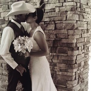 Meet your Posher, Crissy