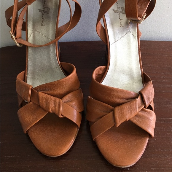 Wedge heels