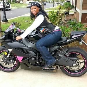 Meet your Posher, Lori