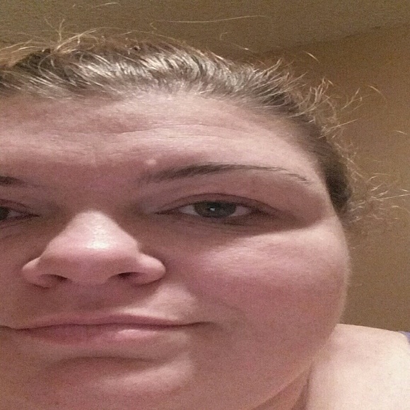 Meet your Posher, Brandy - Picture 1 of 1