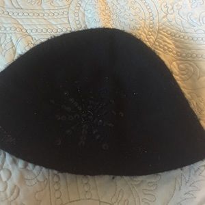Black Croft and Barrow Hat.