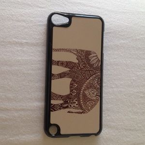 Tribal Elephant iPod touch Case