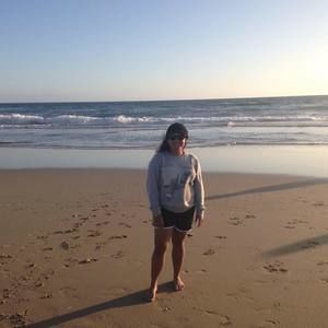 Meet your Posher, Isabel