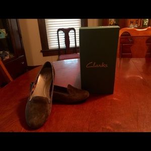 Clarks slip on shoes for women