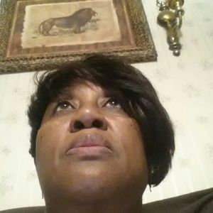 Meet your Posher, Dianna