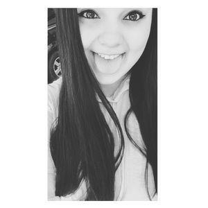 Meet your Posher, Brandy