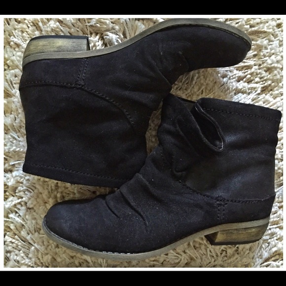 Fergie Monet Booties