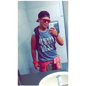 Meet your Posher, Jc