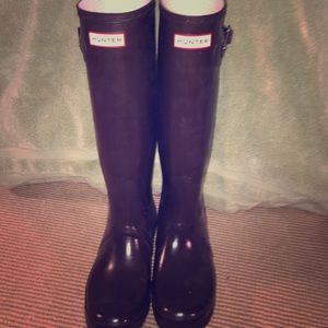 Brown Hunter rain boots. knee height