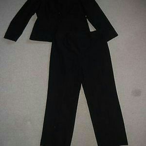 Express design studio suit