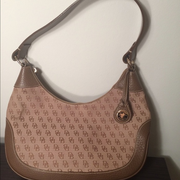 Dooney & Bourke Purse
