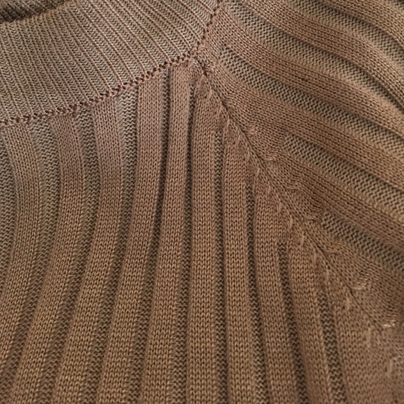 • SOLD OUT •"Golden Tan Knit Crop Top" - Picture 4 of 4