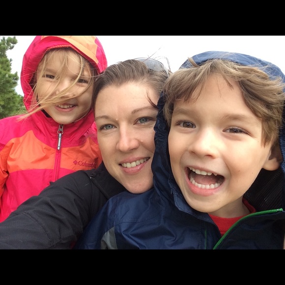 Meet your Posher, Beth - Picture 1 of 1