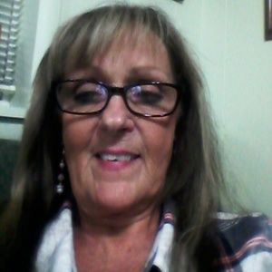 Meet your Posher, Pam