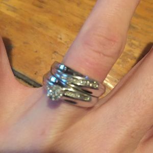 Engagement ring and wedding ring