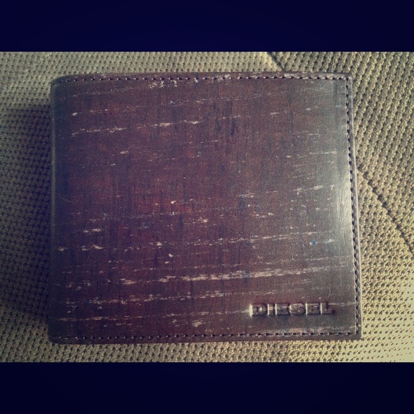 Diesel Men's Leather Wallet.