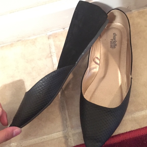 Gorgeous flats