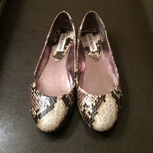 Snakeskin flats