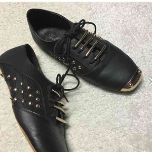 Oxford Black Studded shoes