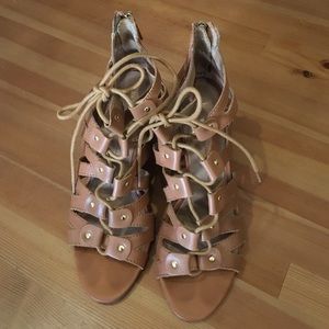 DV by Dolce Vita Rhoda wedge sandal