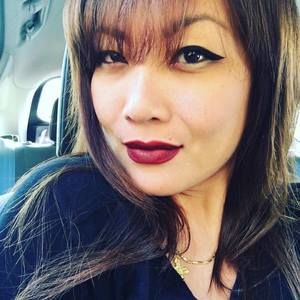 Meet your Posher, Elaine