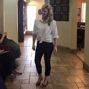 Meet your Posher, Kari warner