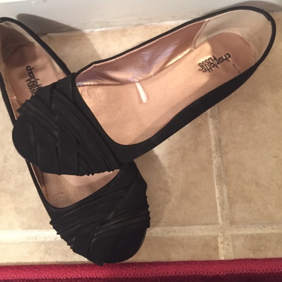 Black flats