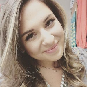 Meet your Posher, Katelynn