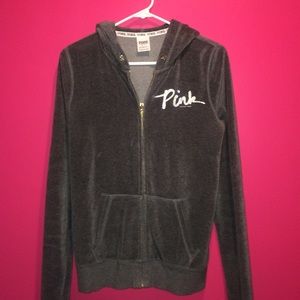 VS zip up