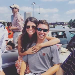 Meet your Posher, Claire