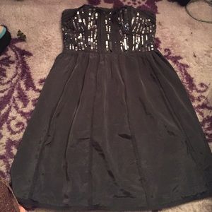 Grey American Eagle dress! Great condition!