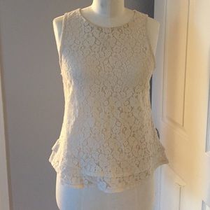 EUC Banana Republic lace tank