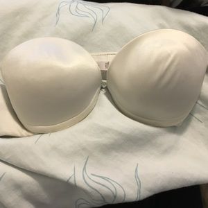 Victoria's Secret strapless very sexy push up bra