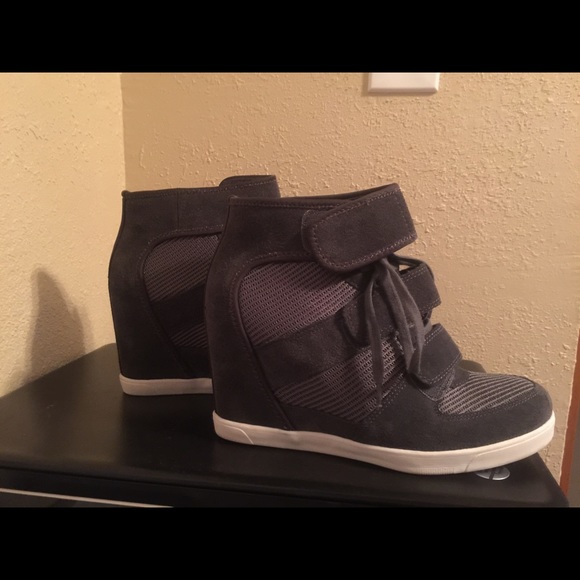 ❌SOLD❌ - Picture 2 of 3