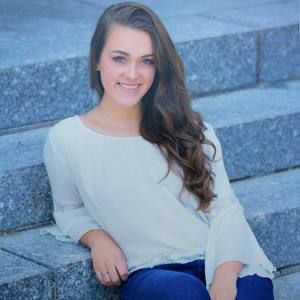 Meet your Posher, Jeanae