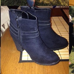 Ankle boots
