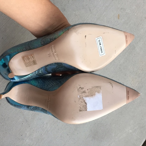 MIU MIU authentic holographic pumps Sz 6 - Picture 3 of 4