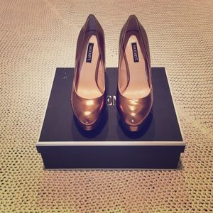 Shoemint Metallic Bronze Heels