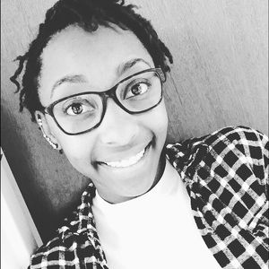 Meet your Posher, Angelique